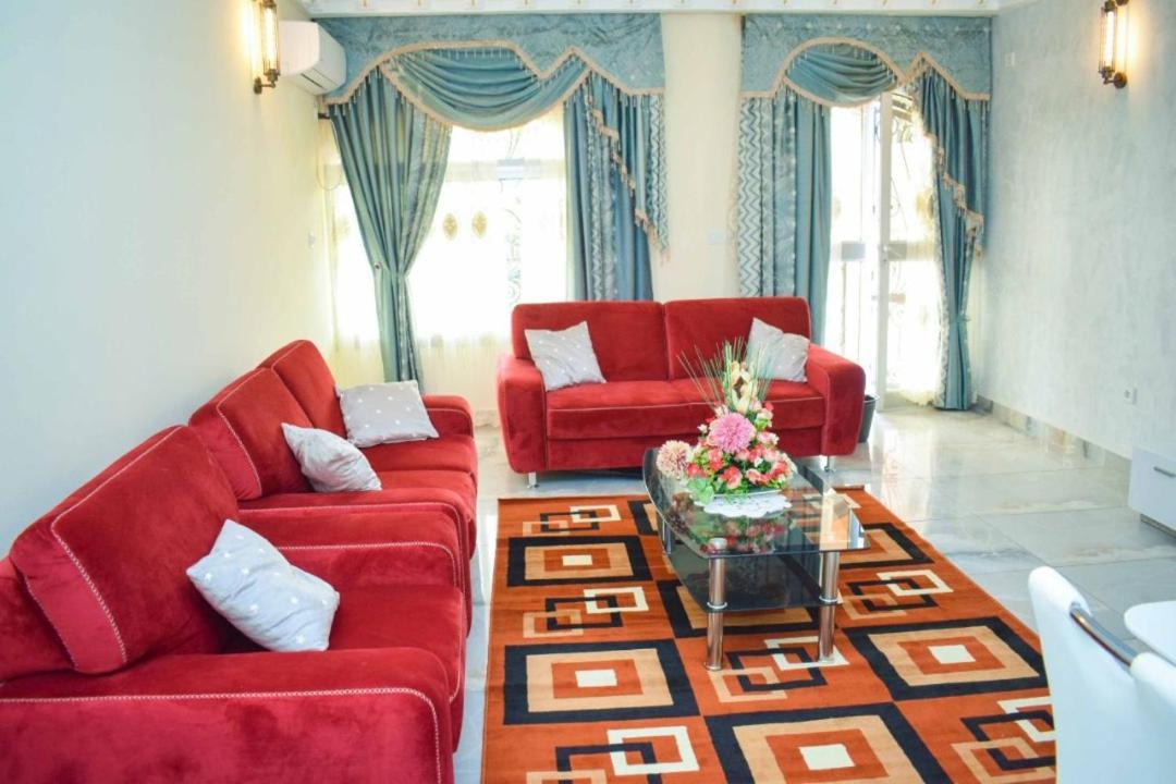 Residence Ambassa Etienne & Therese Yaoundé エクステリア 写真