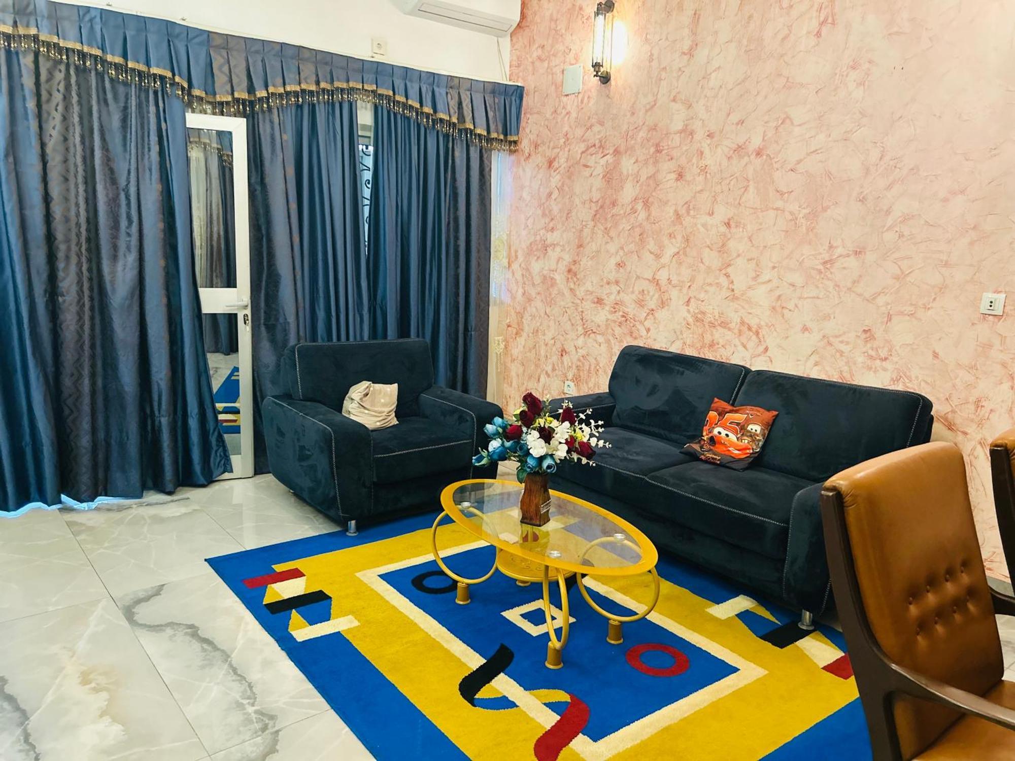Residence Ambassa Etienne & Therese Yaoundé エクステリア 写真