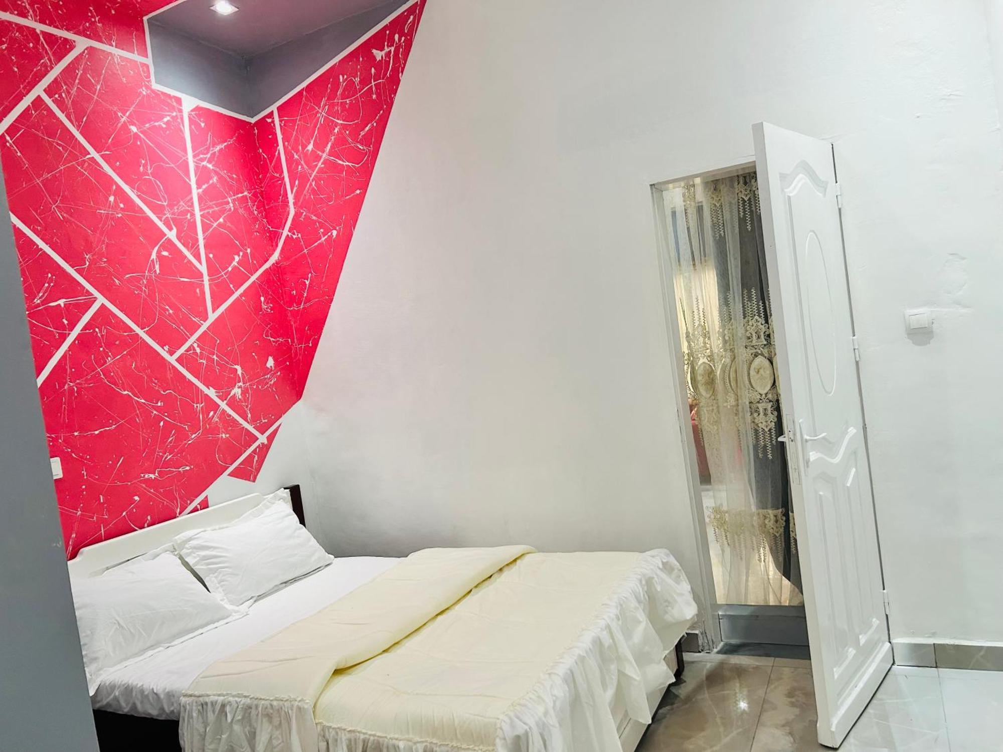 Residence Ambassa Etienne & Therese Yaoundé エクステリア 写真