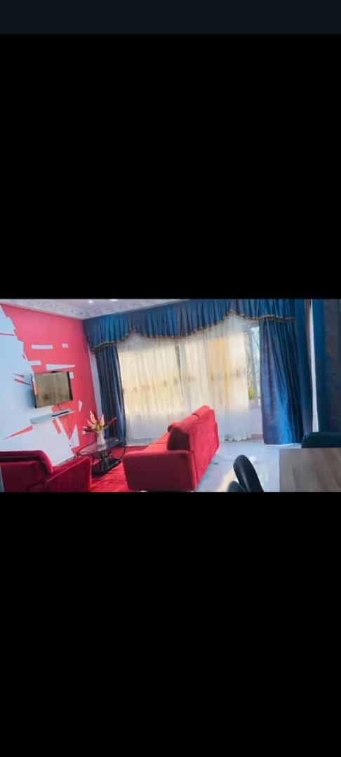 Residence Ambassa Etienne & Therese Yaoundé エクステリア 写真